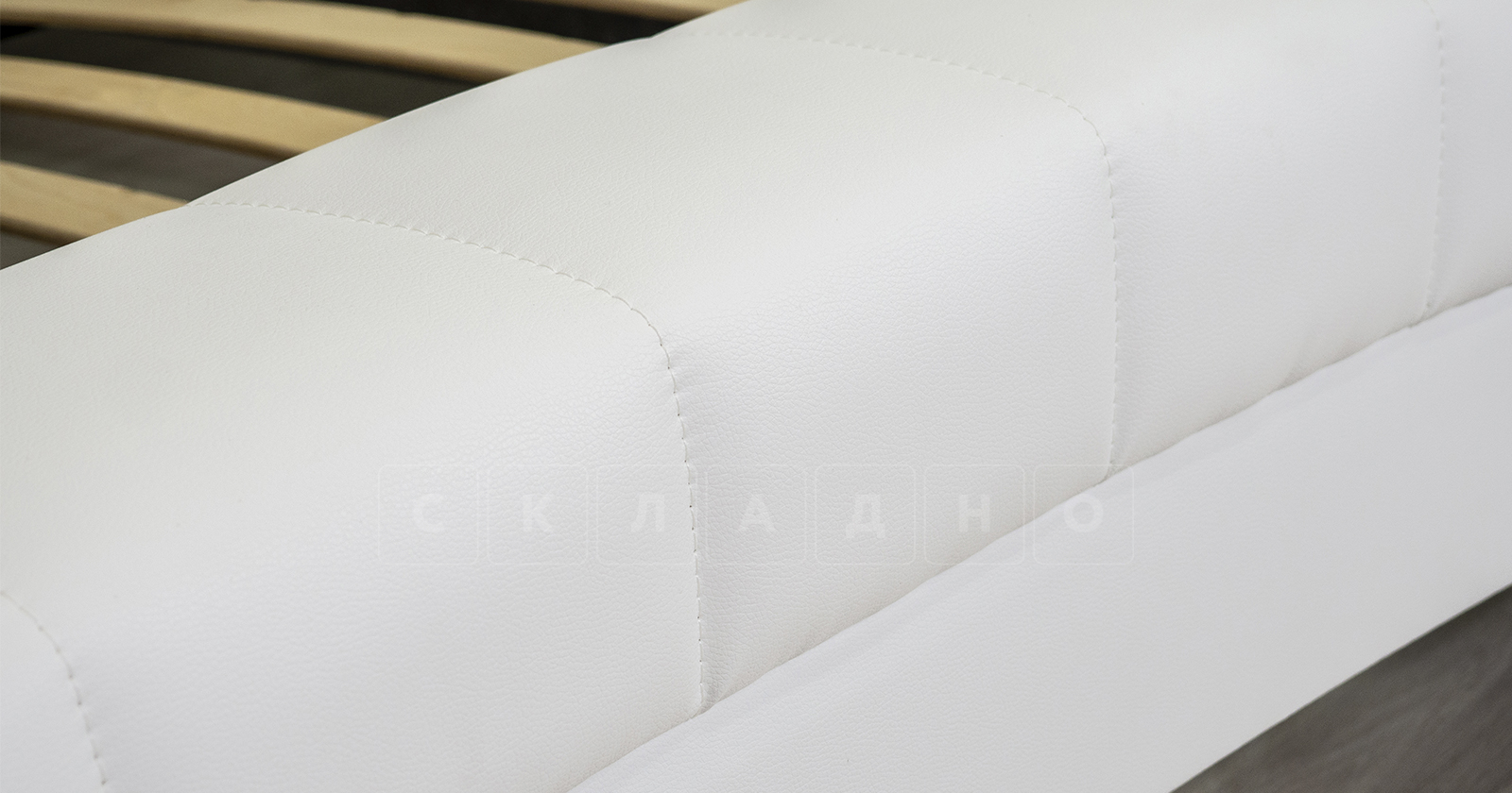 Мягкая кровать Оливия 160 см экокожа белый фото 13 | интернет-магазин Складно