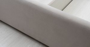 Мягкая кровать Милана 160 см светлый кварцевый серый с подъемным механизмом 29950 рублей, фото 6 | интернет-магазин Складно